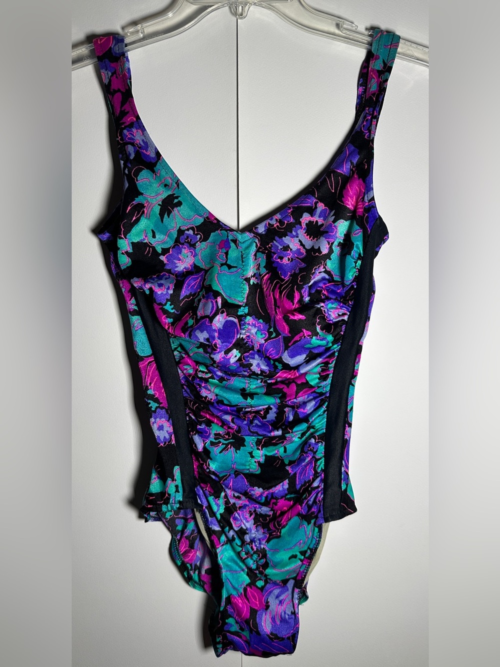 Women’s Vintage Maxine of Hollywood Floral One-Piece Swimsuit